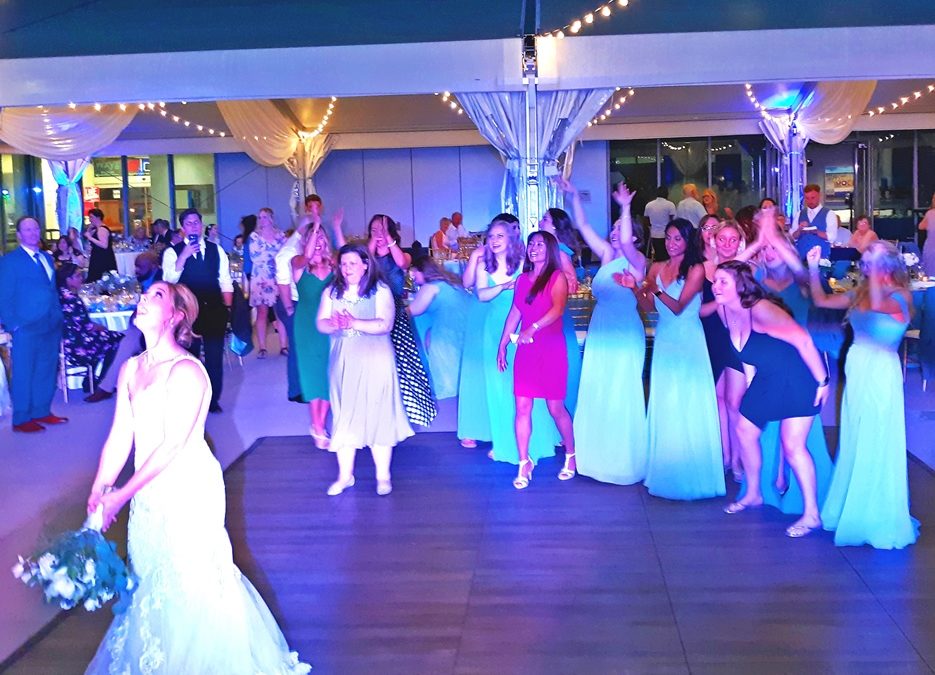 Aloft/Lago Custom Events – Courtyard wedding!