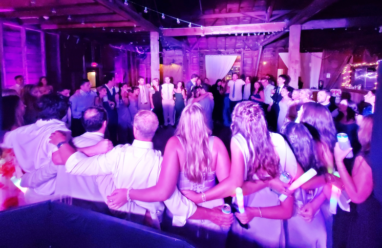 Hillcrest Orchards wedding DJ dance floor song dance