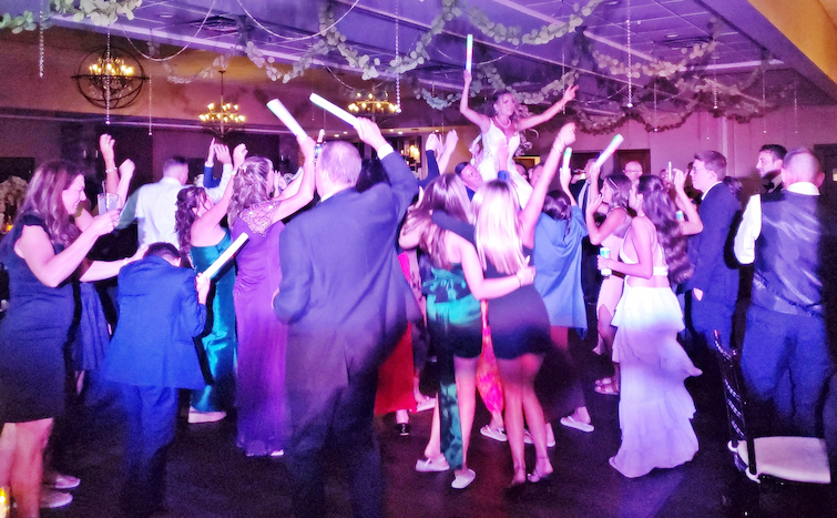 Vineyards on Pine Lake Wedding Dj dance floor Bride